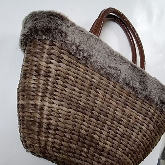 Bath And Body Work Rattan Weave Women's Bag And Basket - Picture 1 of 8